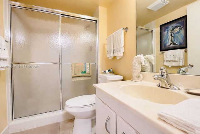 20505 E Country Club Drive 1033, Aventura, FL 33180