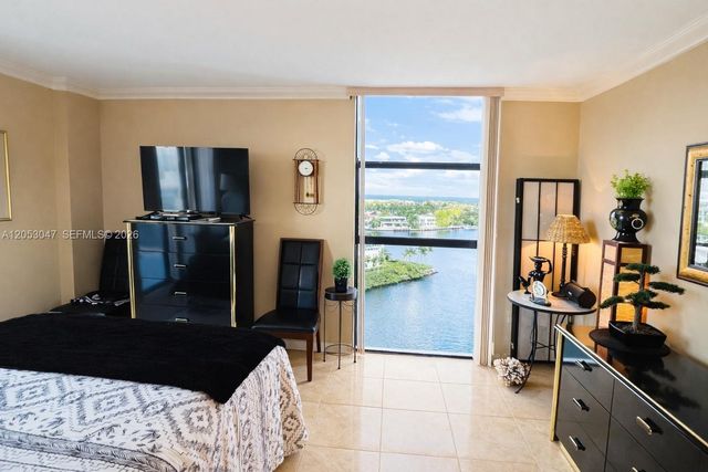 20505 E Country Club Drive 1033, Aventura, FL 33180