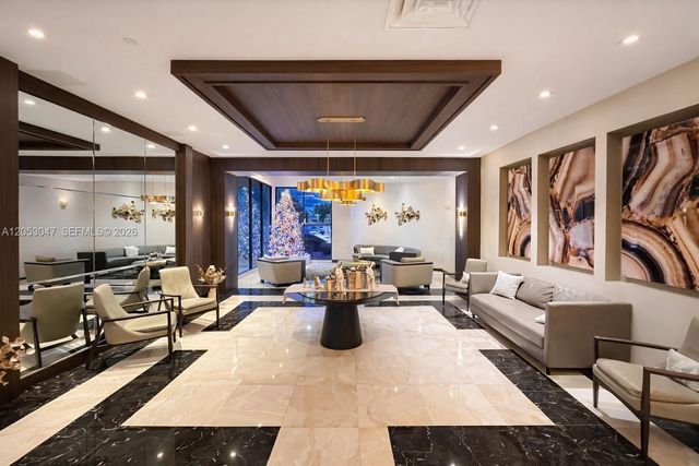 20505 E Country Club Drive 1033, Aventura, FL 33180