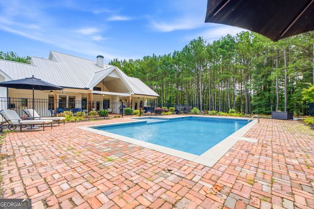 301 Friendship Church Road, Brooks, GA 30205