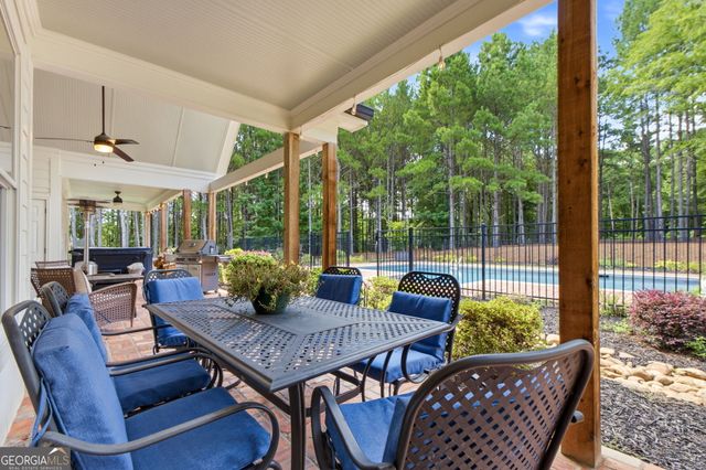 301 Friendship Church Road, Brooks, GA 30205
