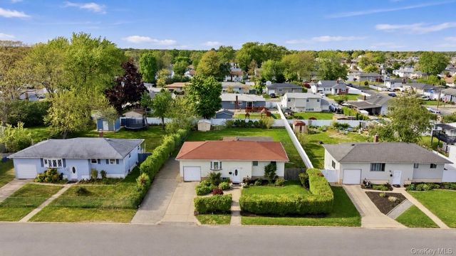 313 2nd Avenue, Brentwood, NY 11717