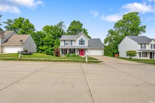 834 S Deer Run, Ellettsville, IN 47429