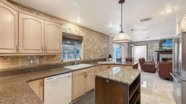 2429 WHIPPOORWILL CIRCLE, Sarasota, FL 34231