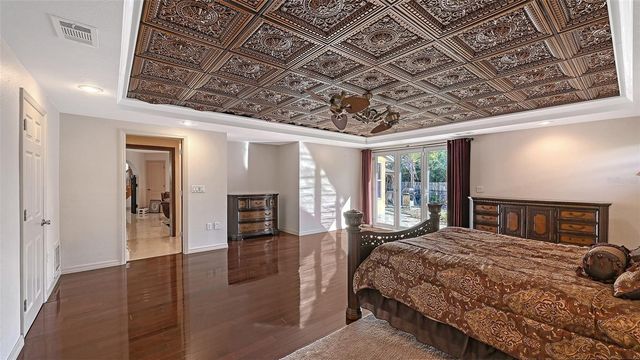 2429 WHIPPOORWILL CIRCLE, Sarasota, FL 34231