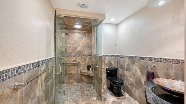 2429 WHIPPOORWILL CIRCLE, Sarasota, FL 34231
