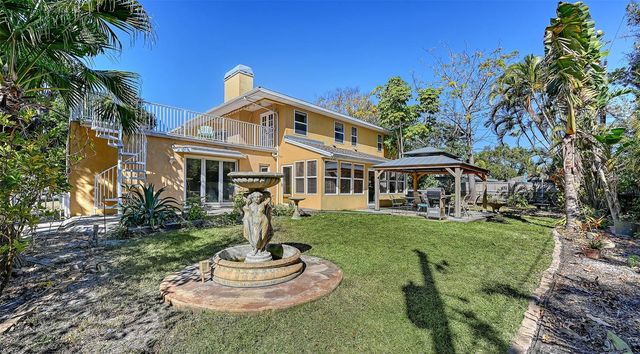 2429 WHIPPOORWILL CIRCLE, Sarasota, FL 34231