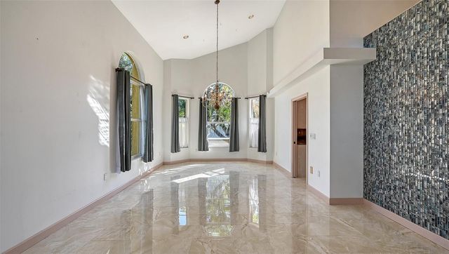 2429 WHIPPOORWILL CIRCLE, Sarasota, FL 34231