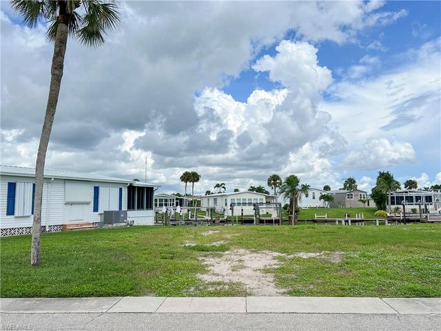 17551 Stevens BLVD, Fort Myers Beach, FL 33931