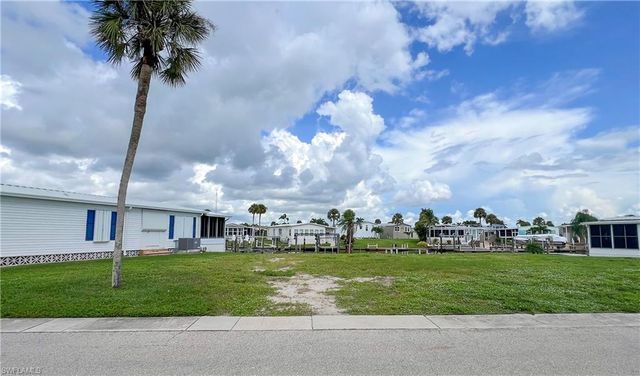 17551 Stevens BLVD, Fort Myers Beach, FL 33931