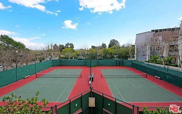 10106 EMPYREAN Way 202, Los Angeles, CA 90067