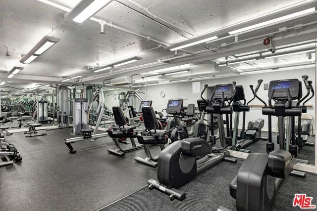 10106 EMPYREAN Way 202, Los Angeles, CA 90067