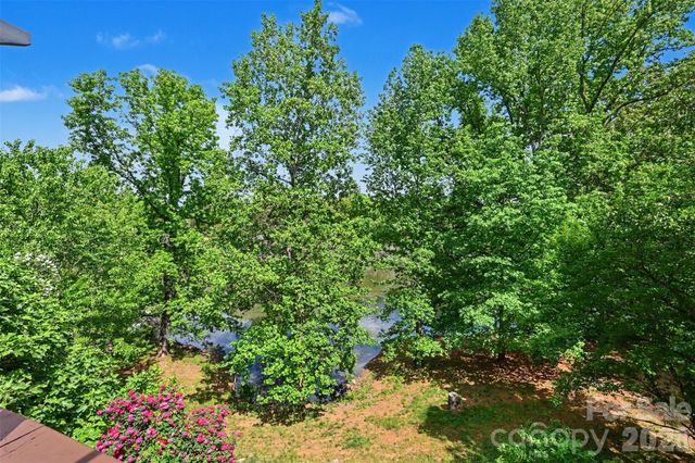 952 Hickory Stick Drive, Fort Mill, SC 29715