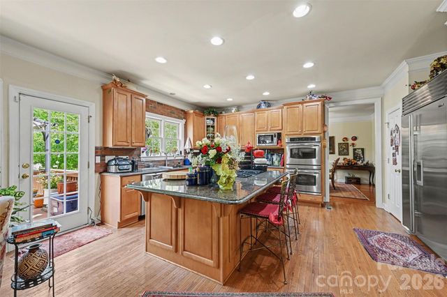 952 Hickory Stick Drive, Fort Mill, SC 29715