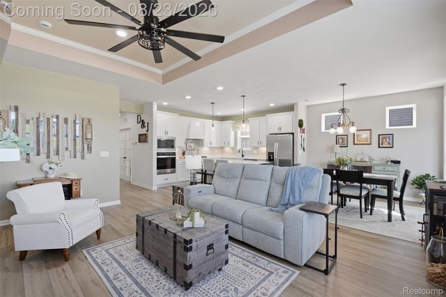 4144 Dogwood Drive, Milford Charter Township, MI 48381