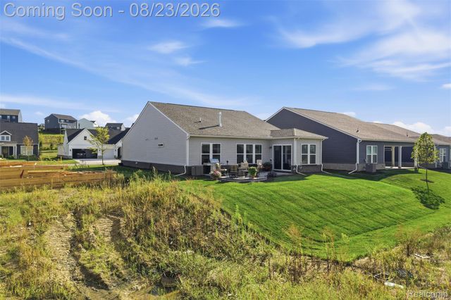 4144 Dogwood Drive, Milford Charter Township, MI 48381
