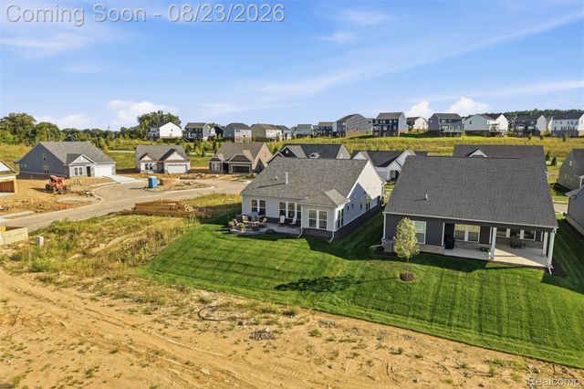 4144 Dogwood Drive, Milford Charter Township, MI 48381