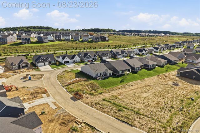 4144 Dogwood Drive, Milford Charter Township, MI 48381