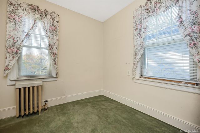 81 Marshall Avenue, Floral Park, NY 11001