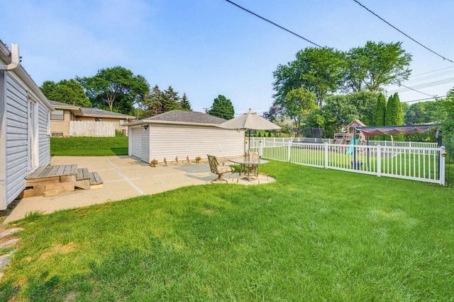 6619 Manchester DRIVE, Greendale, WI 53129