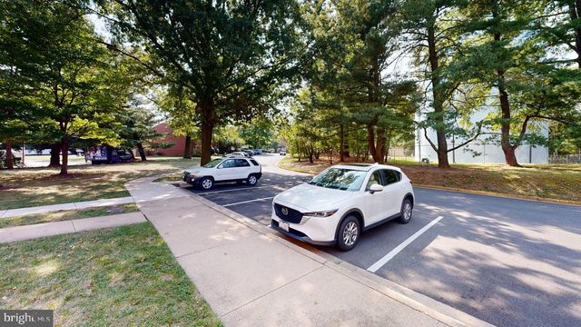 2303 MCGREGOR CT, Vienna, VA 22182