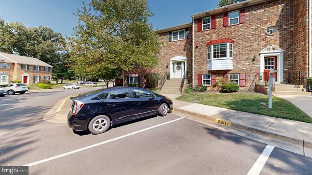 2303 MCGREGOR CT, Vienna, VA 22182