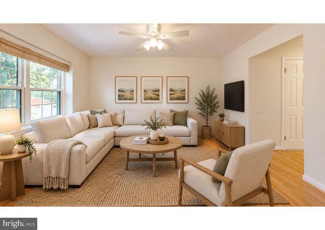 2303 MCGREGOR CT, Vienna, VA 22182