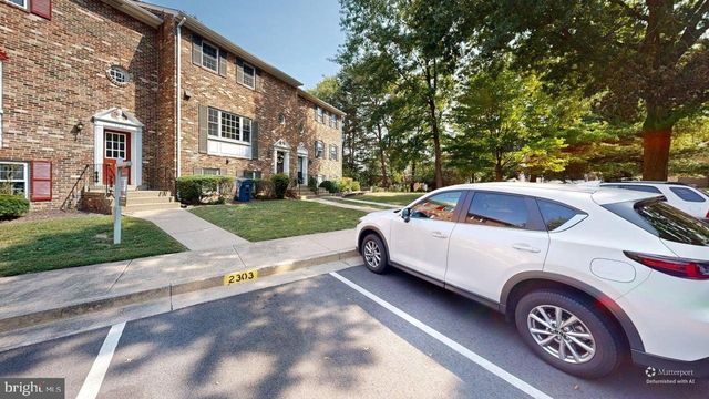 2303 MCGREGOR CT, Vienna, VA 22182