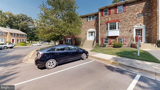 2303 MCGREGOR CT, Vienna, VA 22182