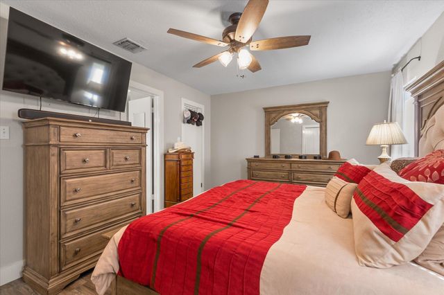 302 Cindi Ct., Longview, TX 75605