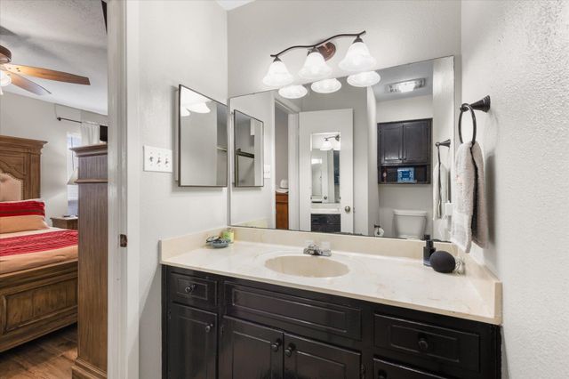 302 Cindi Ct., Longview, TX 75605