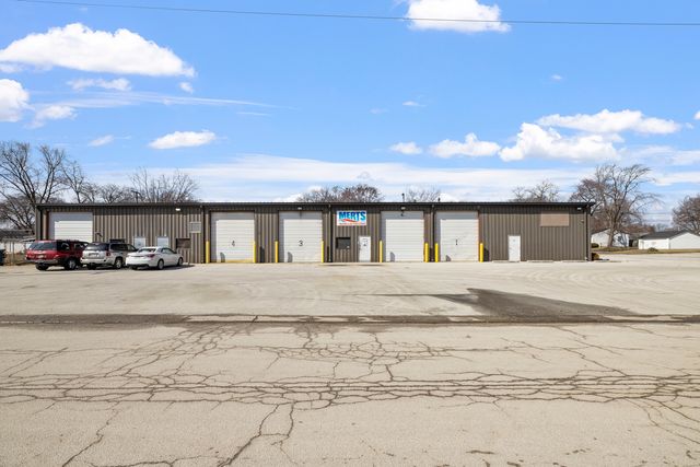 3102 Louis Sherman Drive, Steger, IL 60475