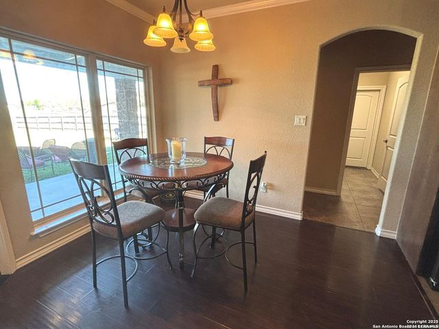 104 Park View, Poth, TX 78147