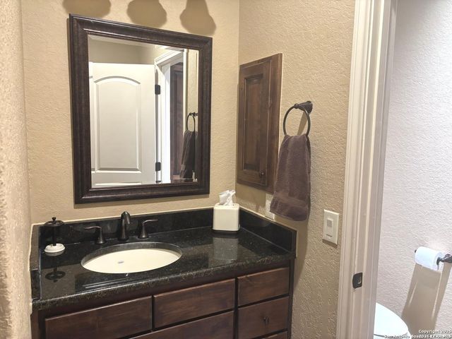 104 Park View, Poth, TX 78147