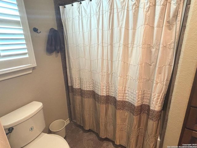 104 Park View, Poth, TX 78147