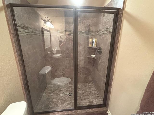 104 Park View, Poth, TX 78147