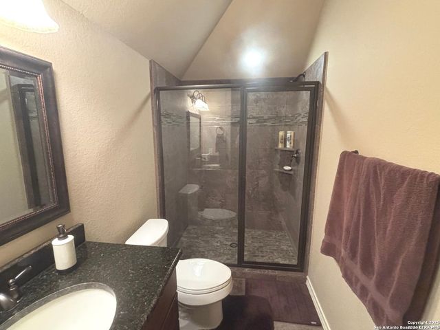 104 Park View, Poth, TX 78147