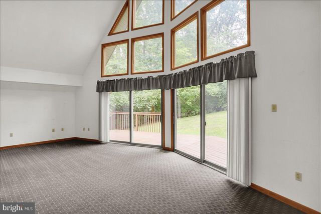31 TODD DR, Leesport, PA 19533