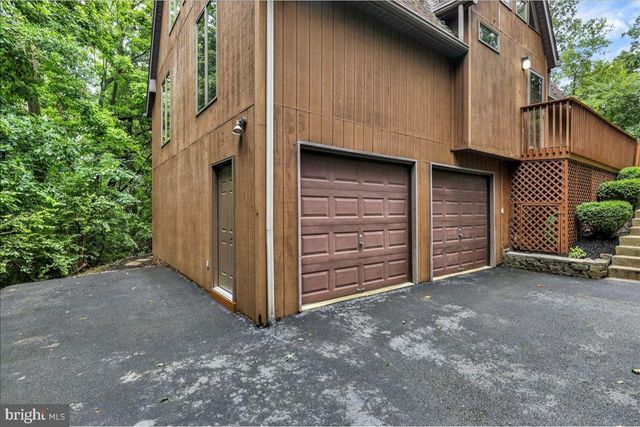 31 TODD DR, Leesport, PA 19533