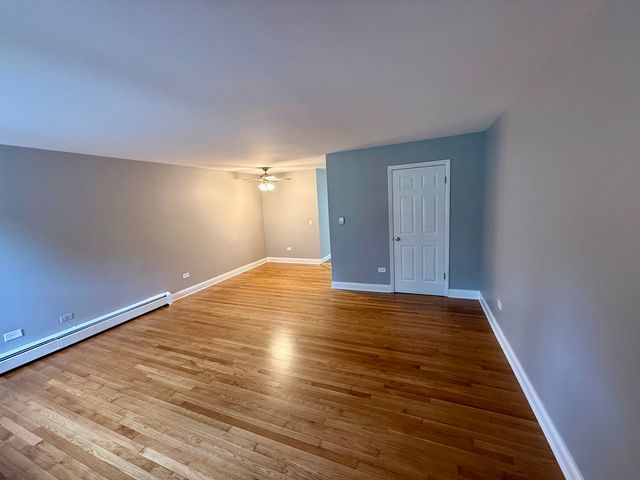 101 Dover Drive 5, Des Plaines, IL 60018