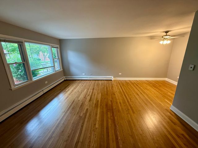 101 Dover Drive 5, Des Plaines, IL 60018