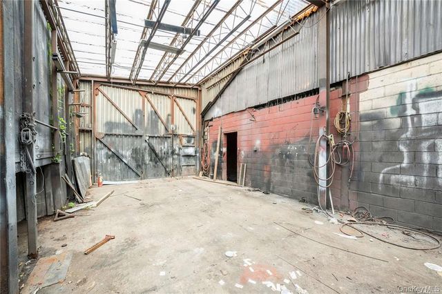 3578A Maple Court, Oceanside, NY 11572