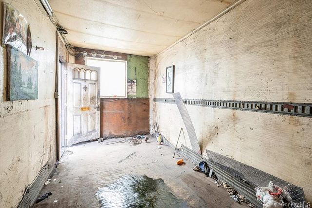 3578A Maple Court, Oceanside, NY 11572