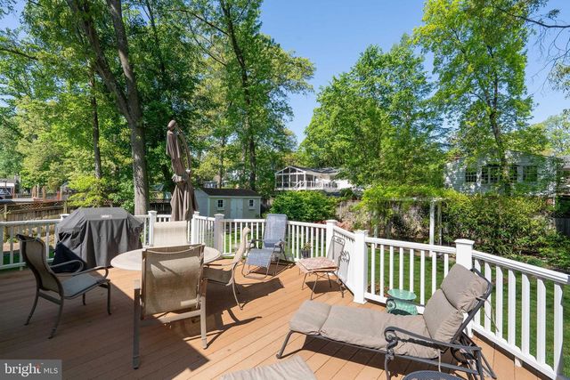 8400 CHERRY VALLEY LN, Alexandria, VA 22309