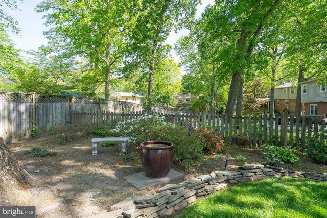 8400 CHERRY VALLEY LN, Alexandria, VA 22309