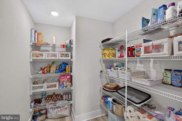 4294 SHAKESPEARE CIR, White Plains, MD 20695