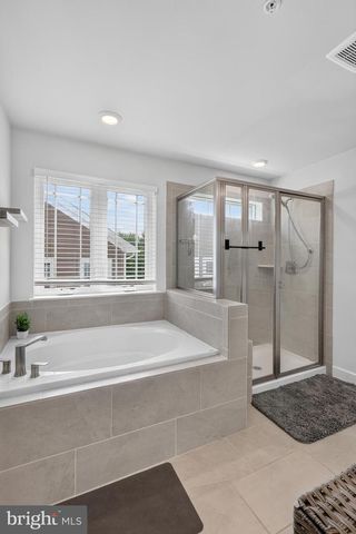 4294 SHAKESPEARE CIR, White Plains, MD 20695