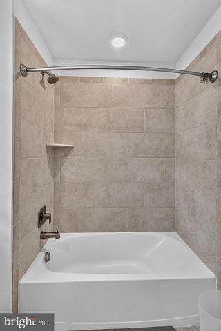 4294 SHAKESPEARE CIR, White Plains, MD 20695