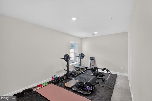 4294 SHAKESPEARE CIR, White Plains, MD 20695