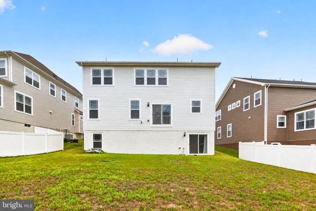 4294 SHAKESPEARE CIR, White Plains, MD 20695